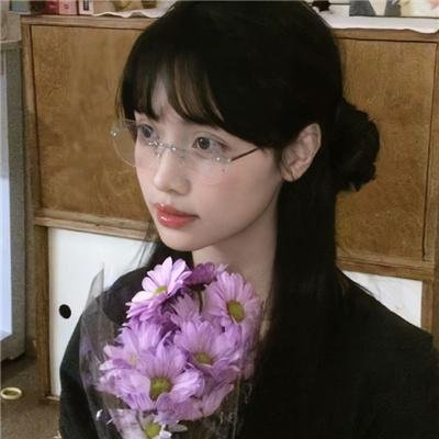 轻拍翻转小魔女